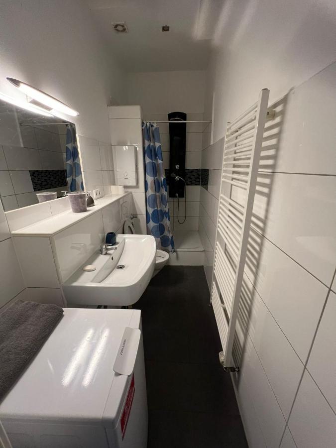 Viersen Schoene Apartments Am Duelkener Bahnhof מראה חיצוני תמונה