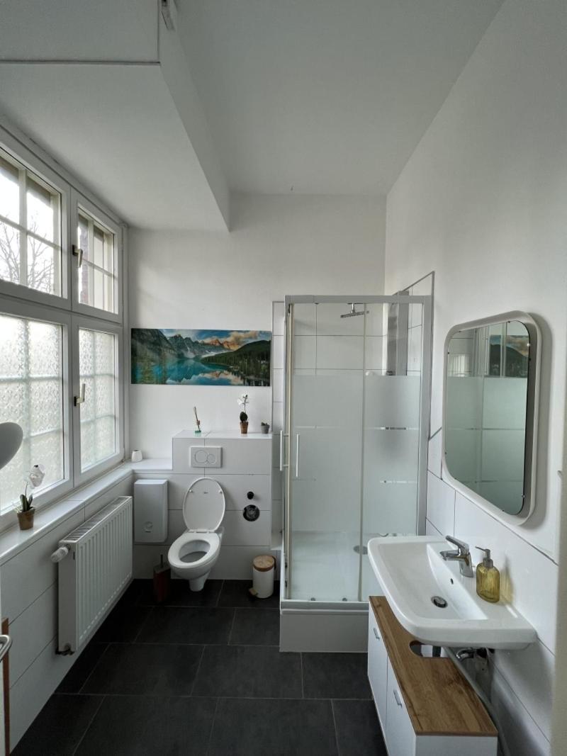 Viersen Schoene Apartments Am Duelkener Bahnhof מראה חיצוני תמונה