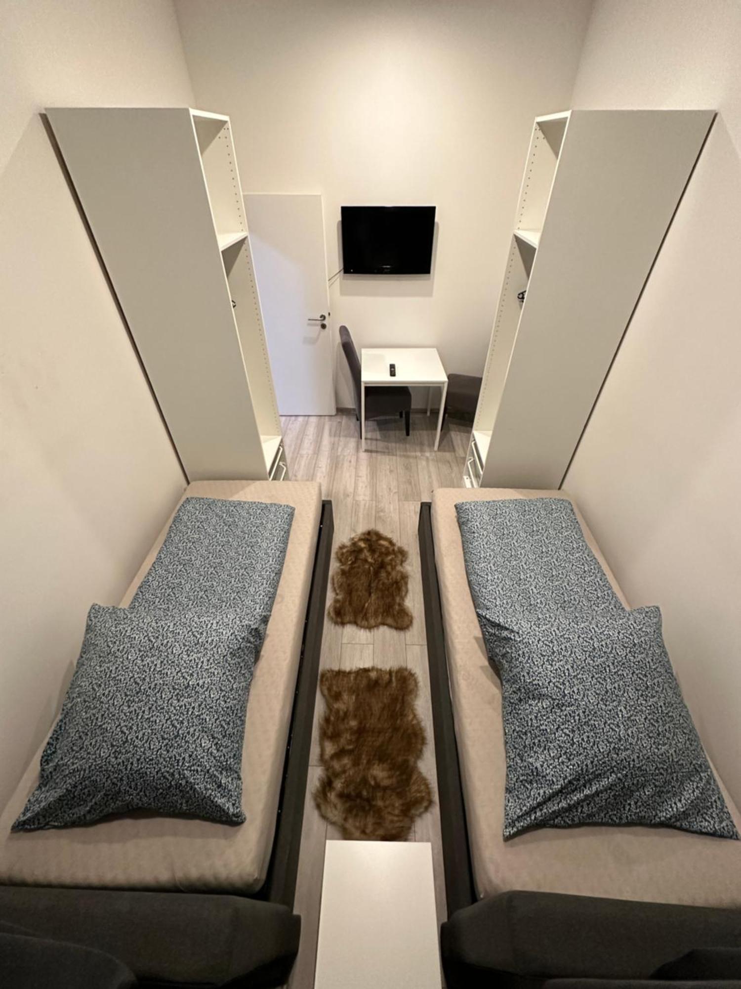 Viersen Schoene Apartments Am Duelkener Bahnhof מראה חיצוני תמונה