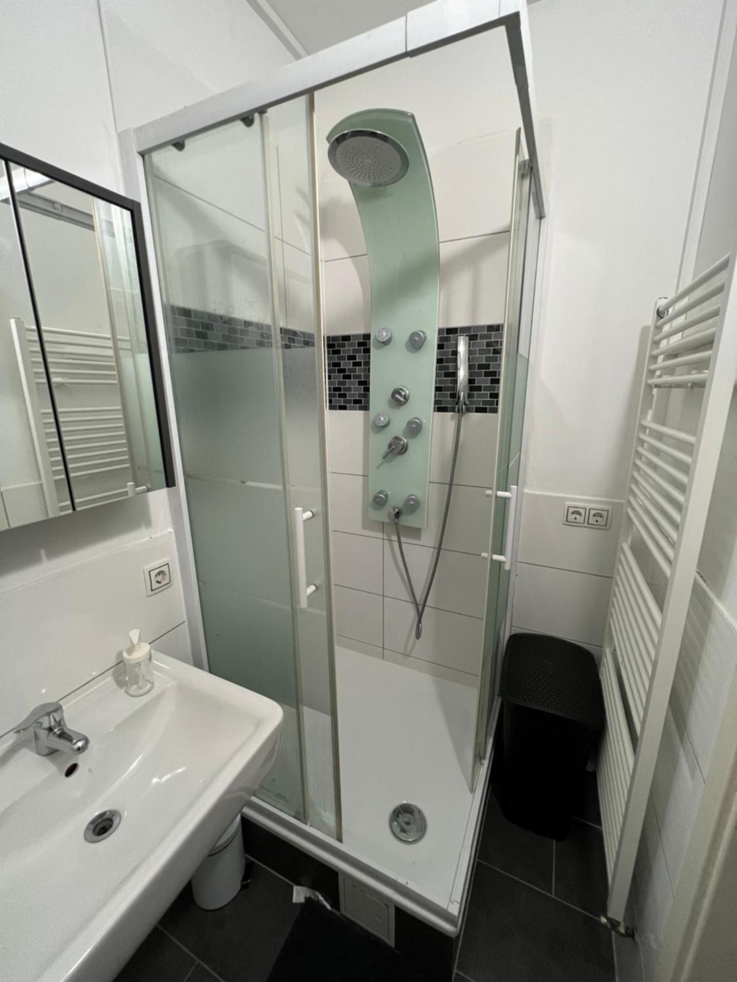 Viersen Schoene Apartments Am Duelkener Bahnhof מראה חיצוני תמונה