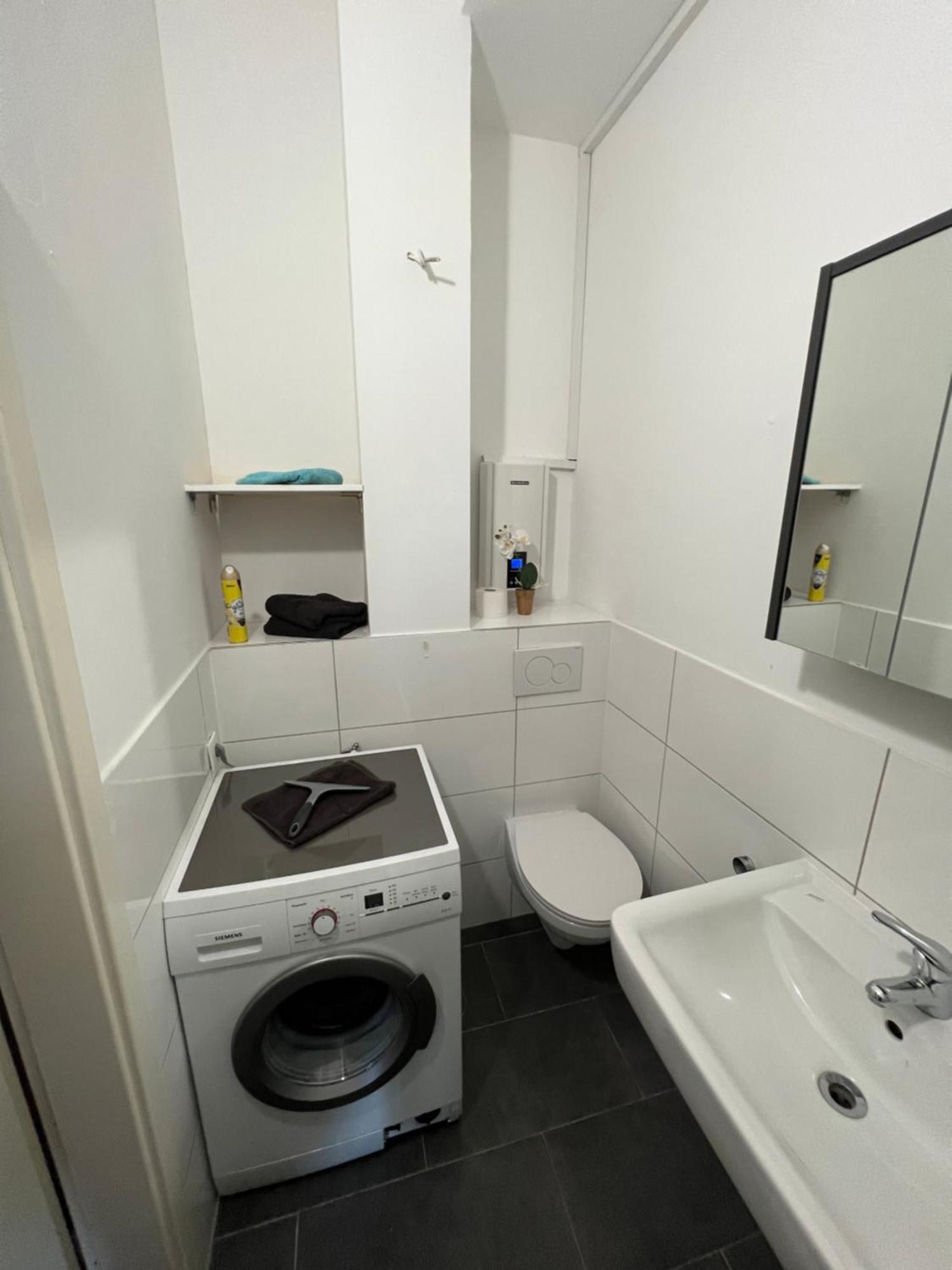 Viersen Schoene Apartments Am Duelkener Bahnhof מראה חיצוני תמונה