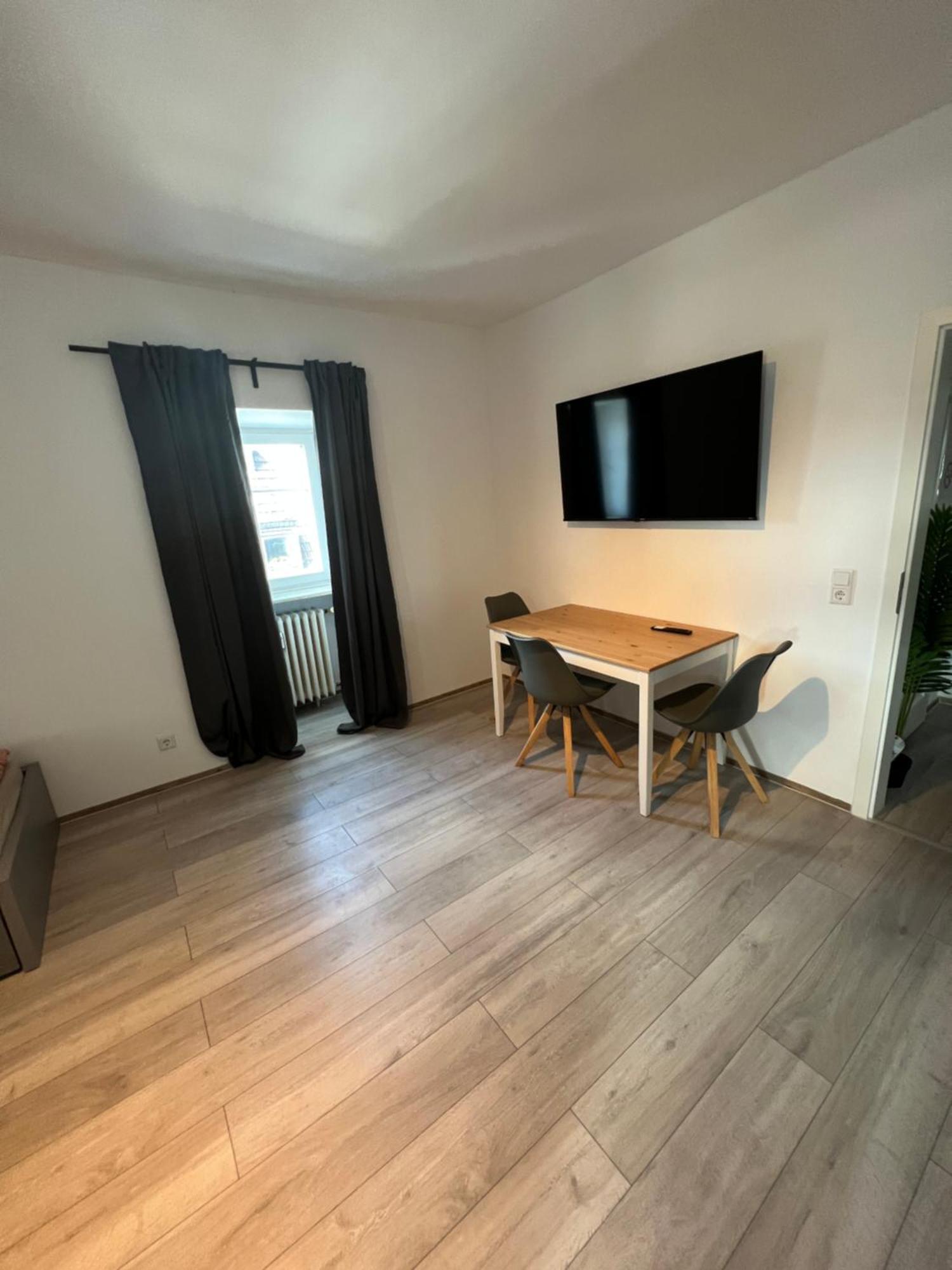 Viersen Schoene Apartments Am Duelkener Bahnhof מראה חיצוני תמונה
