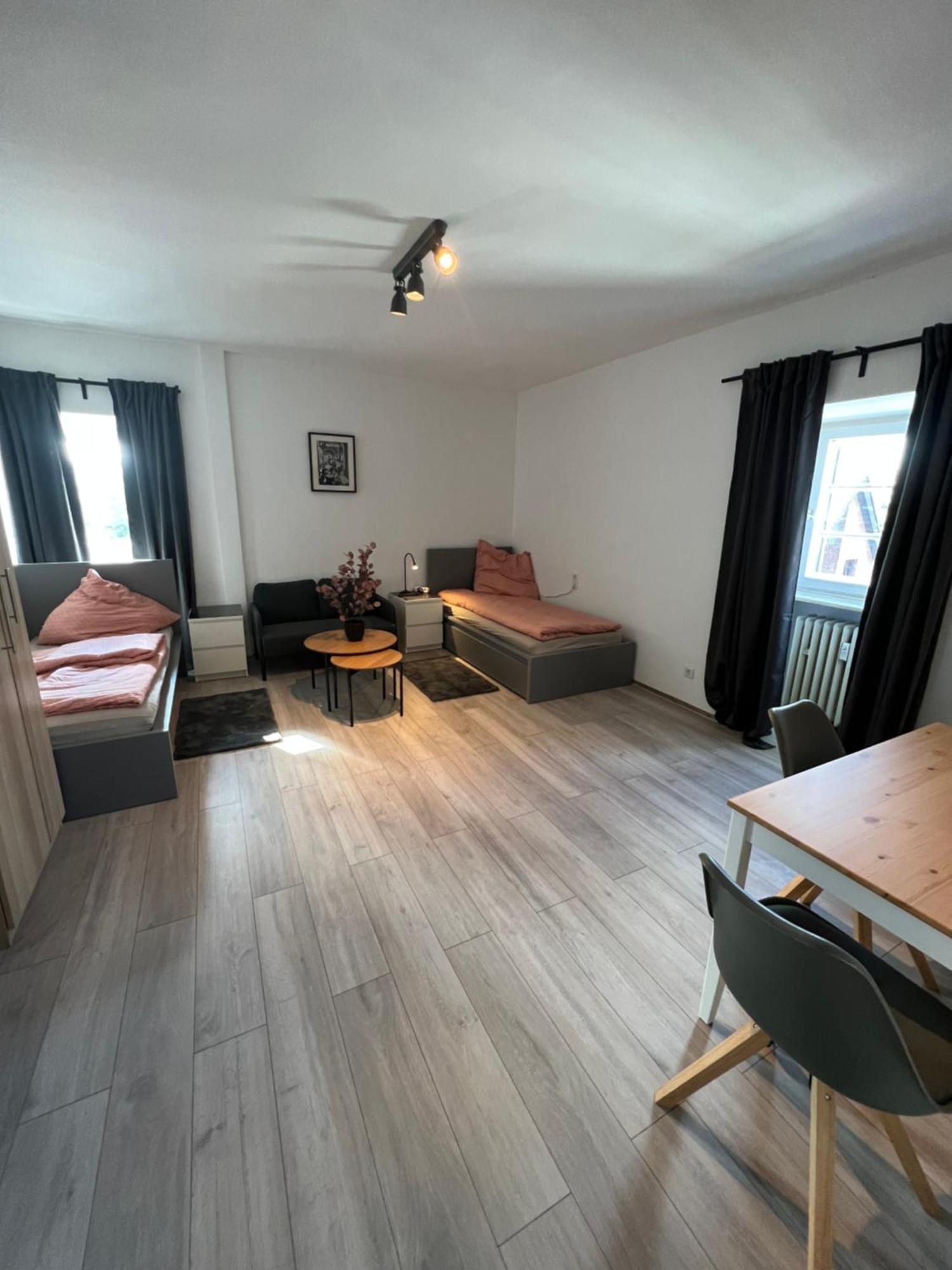 Viersen Schoene Apartments Am Duelkener Bahnhof מראה חיצוני תמונה