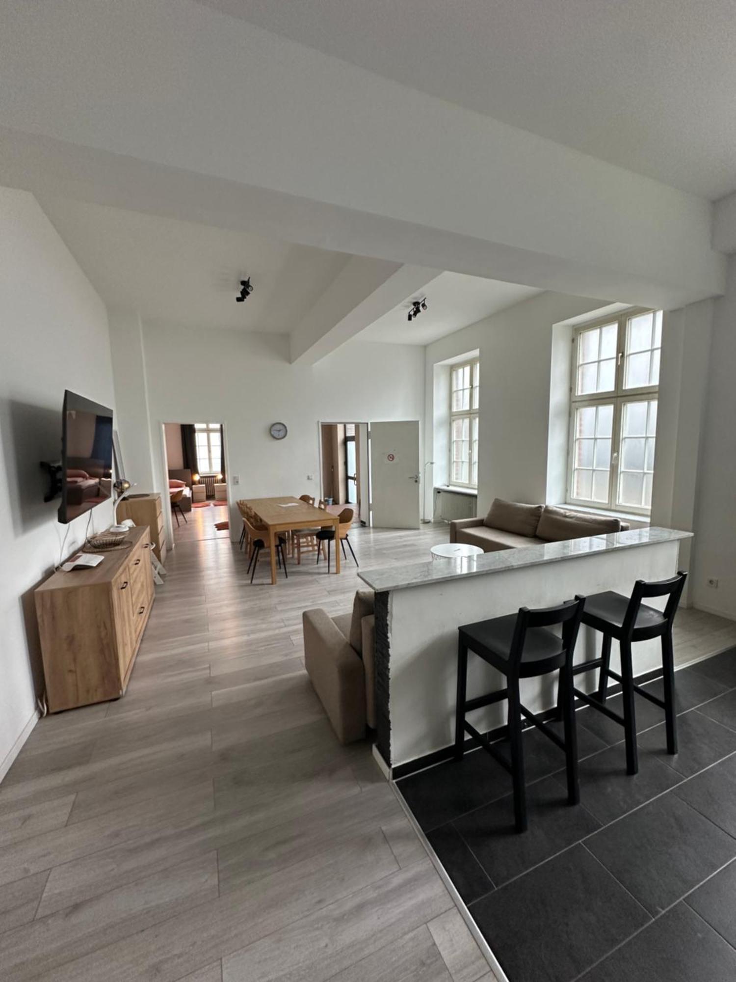 Viersen Schoene Apartments Am Duelkener Bahnhof מראה חיצוני תמונה