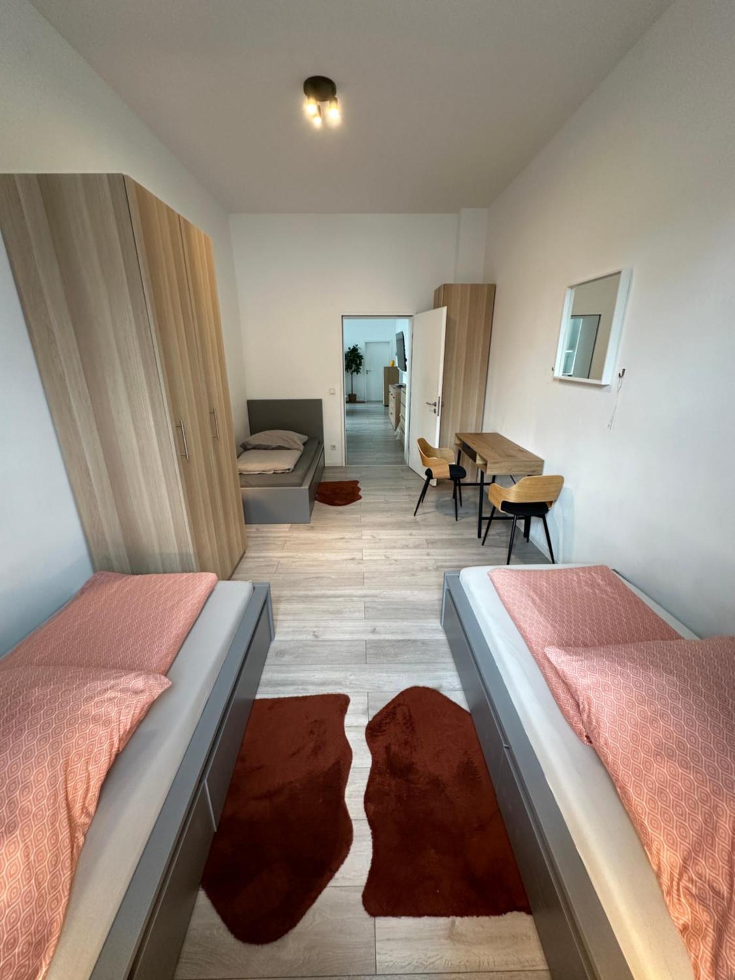 Viersen Schoene Apartments Am Duelkener Bahnhof מראה חיצוני תמונה